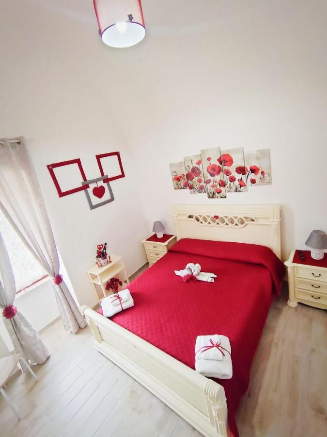 The Little House2 Appartement Oria  Buitenkant foto
